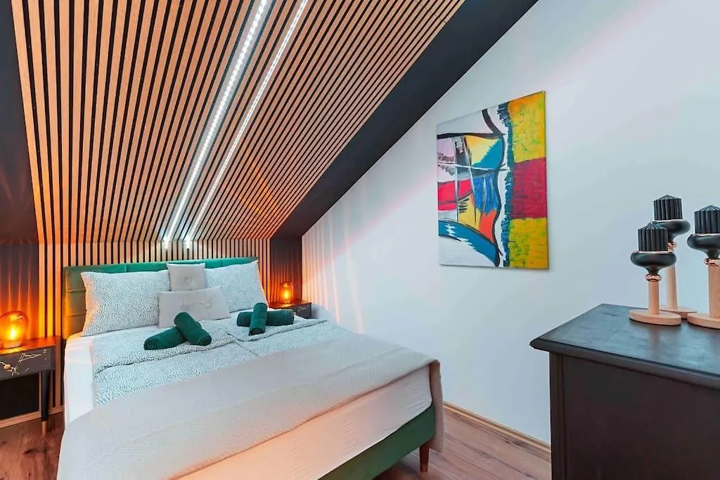 Apartment „Royal Loft View“ Rooftop Naehe Stadtzentrum Vienna