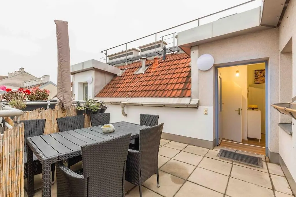 „Royal Loft View“ Rooftop Naehe Stadtzentrum Vienna 0*,  Austria