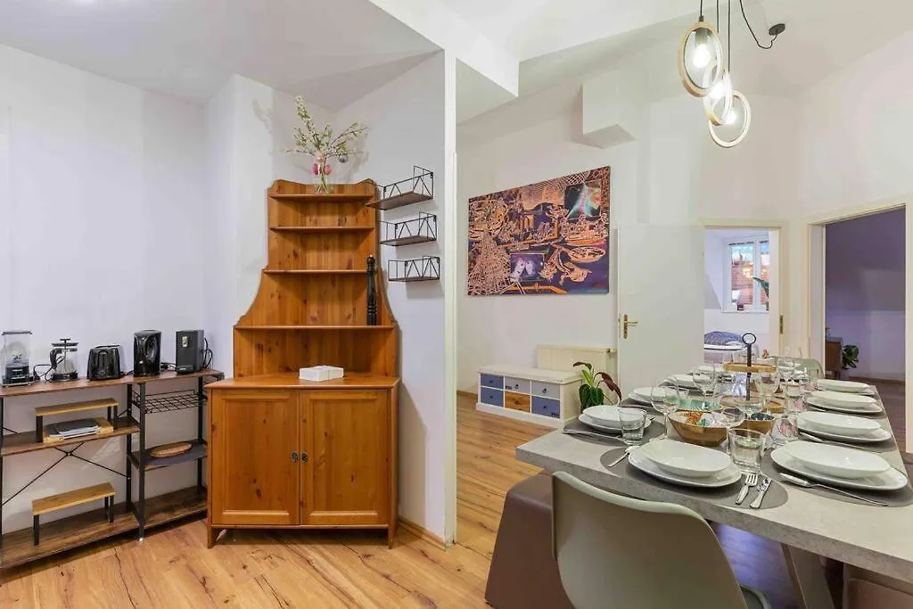 Apartment „Royal Loft View“ Rooftop Naehe Stadtzentrum Vienna Austria